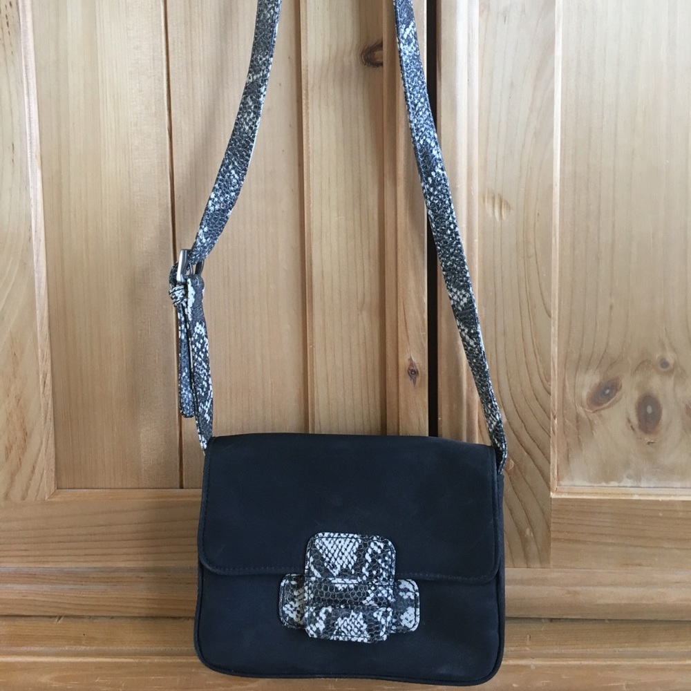 Small crossbody purse